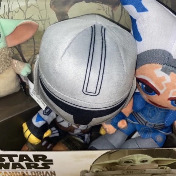 Mattel Star Wars The Mandalorian 3-Pack Plush Set Grogu Yoda Ahsoka Tano… - Picture 3 of 6